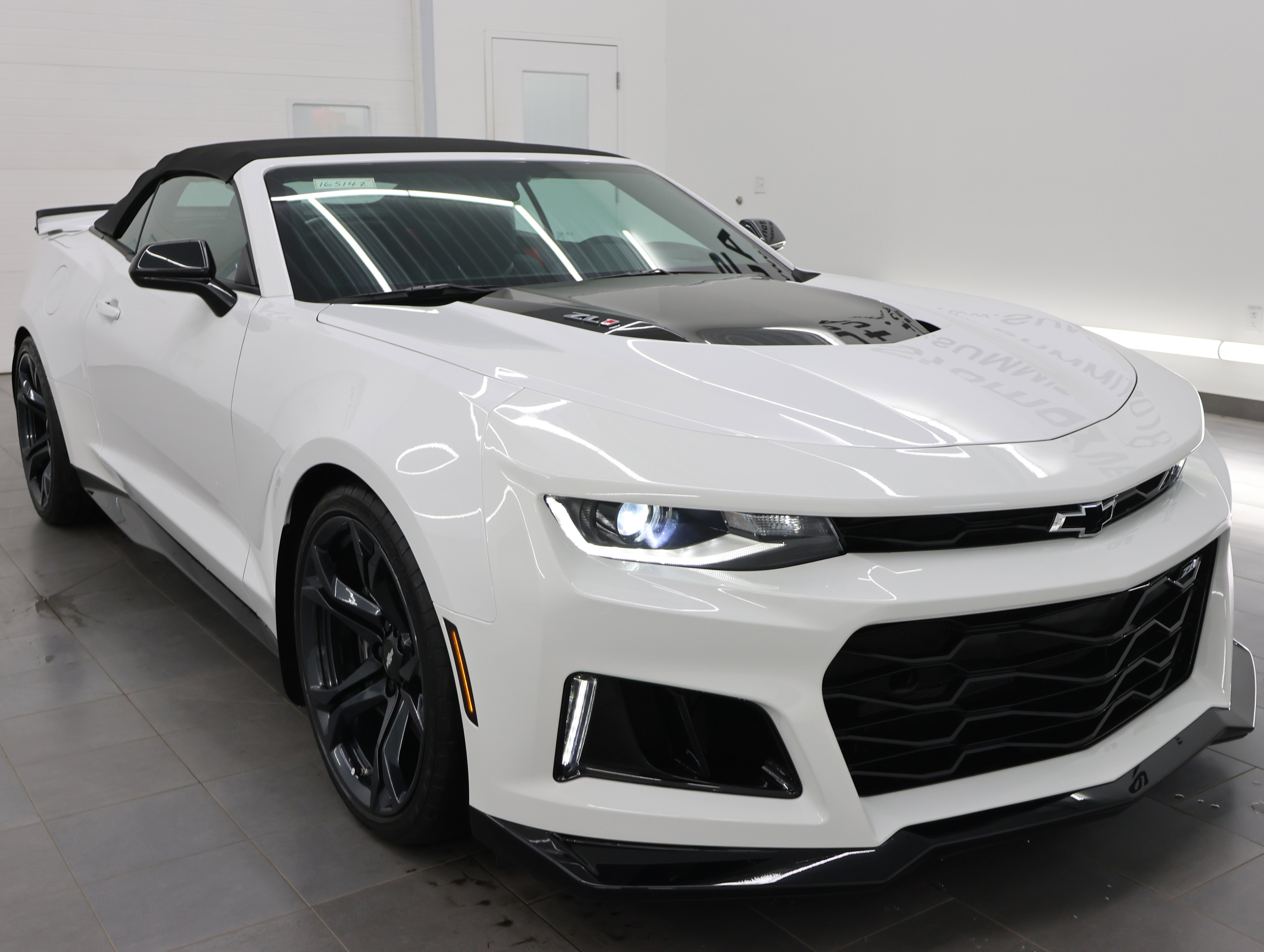 Used 2018 Chevrolet Camaro ZL1 RWD image 57