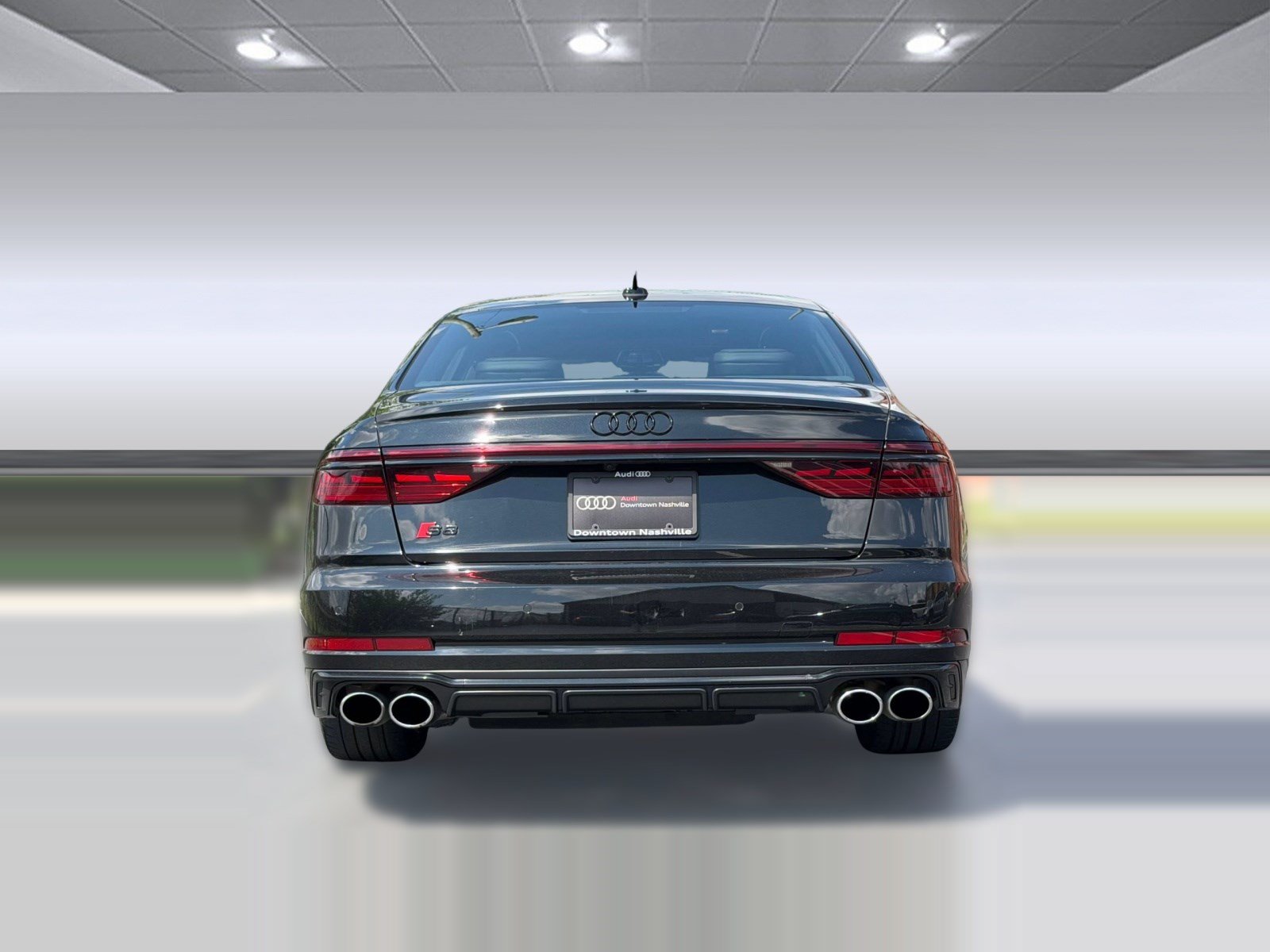 Used 2023 Audi S8 AWD/4WD image 10
