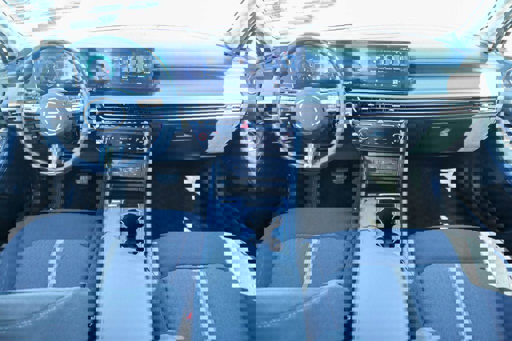 Used 2025 Hyundai Sonata SEL image 6