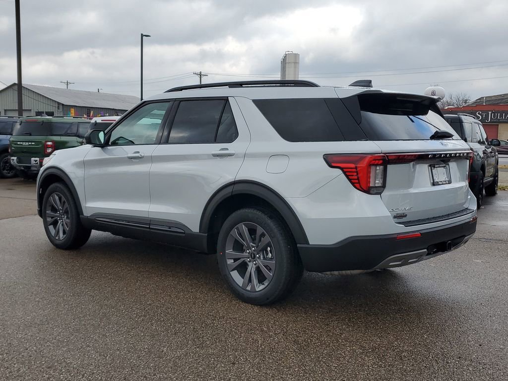 New 2026 Ford Explorer Active w/ Active Comfort Package image 4