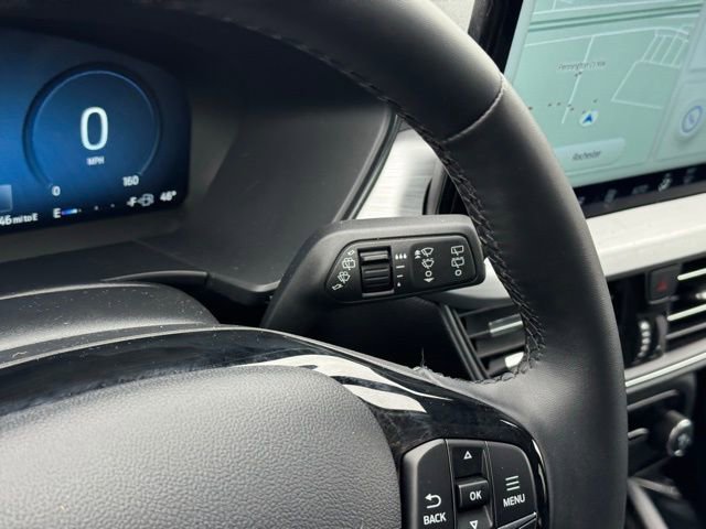 Certified 2025 Ford Escape Platinum AWD/4WD image 26