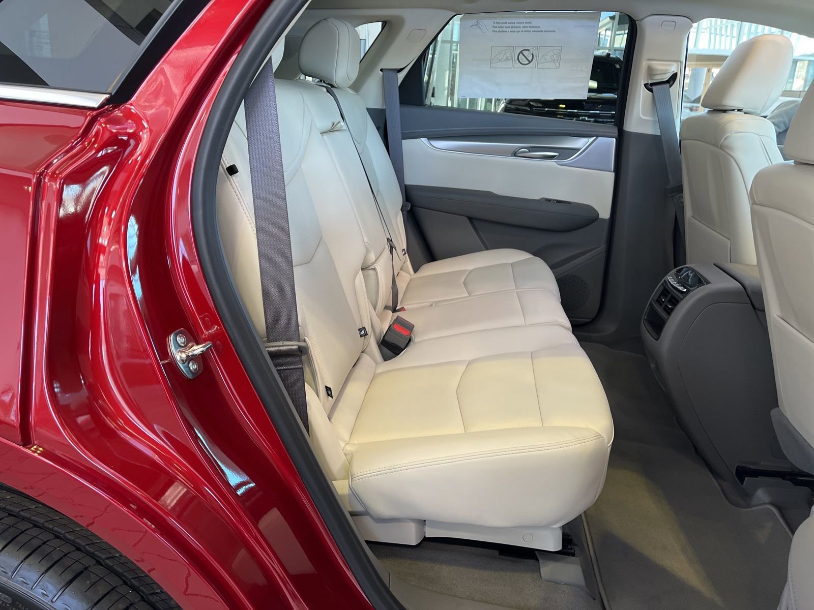 New 2026 Cadillac XT5 Premium Luxury w/ Driver Assist Package image 17