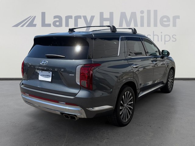 Used 2024 Hyundai Palisade Calligraphy AWD/4WD image 5