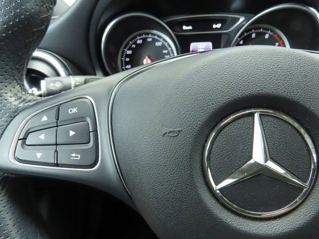Used 2019 Mercedes-Benz CLA 250 image 11
