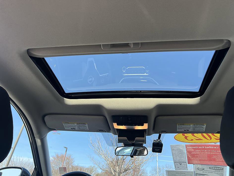 Certified 2023 Nissan Altima 2.5 SR w/ SR Premium Package image 19