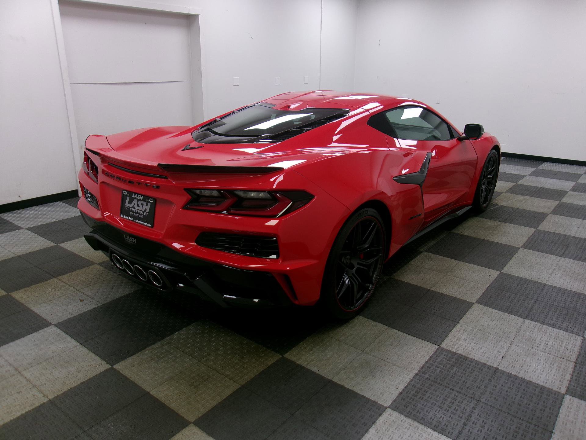 New 2026 Chevrolet Corvette Z06 w/ Battery Protection Package RWD image 17