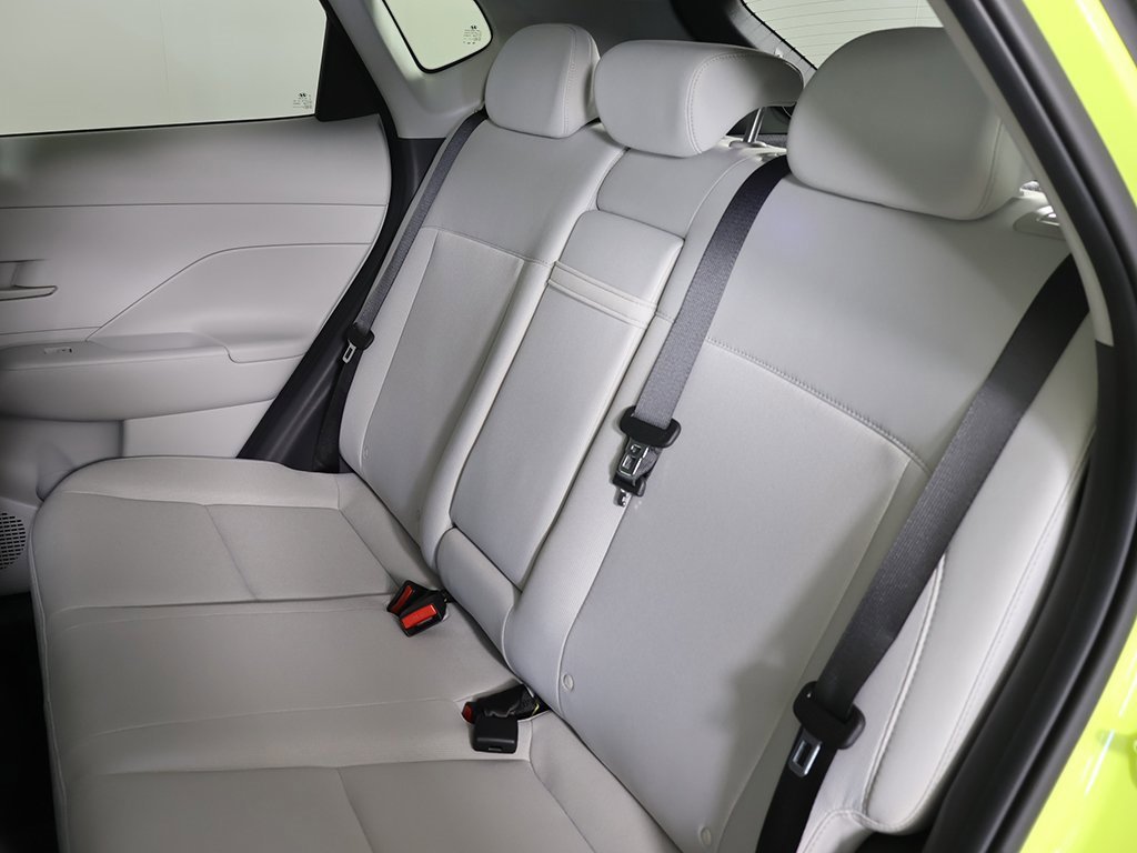 Used 2025 Hyundai Kona SEL image 29