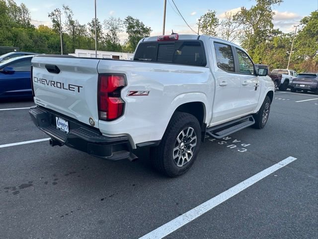 Used 2024 Chevrolet Colorado Z71 w/ Z71 Convenience Package 2 AWD/4WD image 7