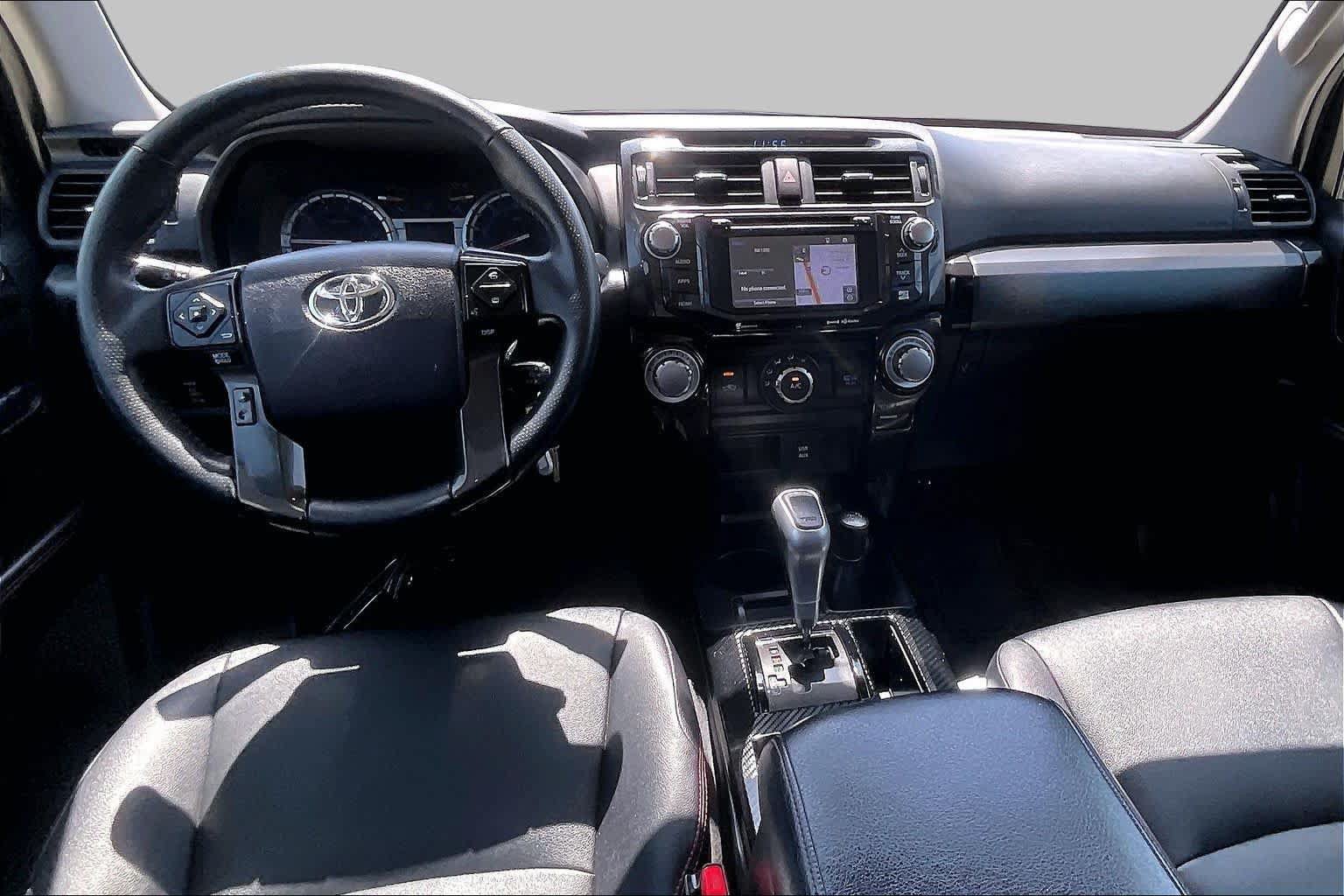 Used 2017 Toyota 4Runner TRD Off-Road Premium AWD/4WD image 15