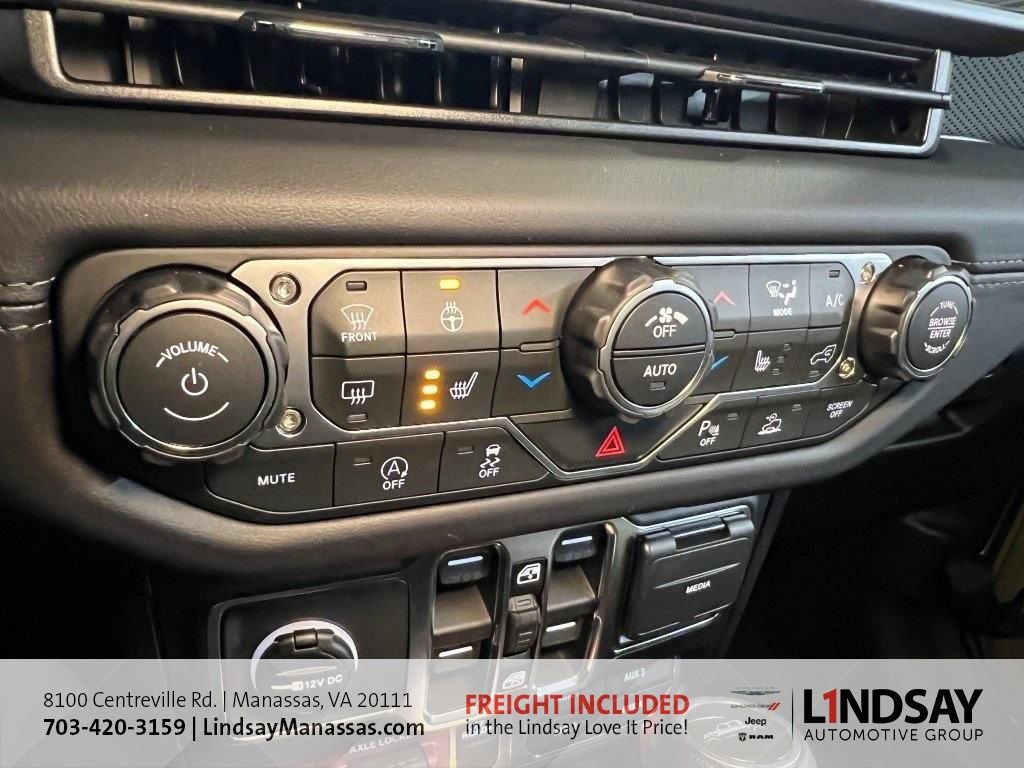 New 2026 Jeep Gladiator Mojave w/ Safety Group image 42