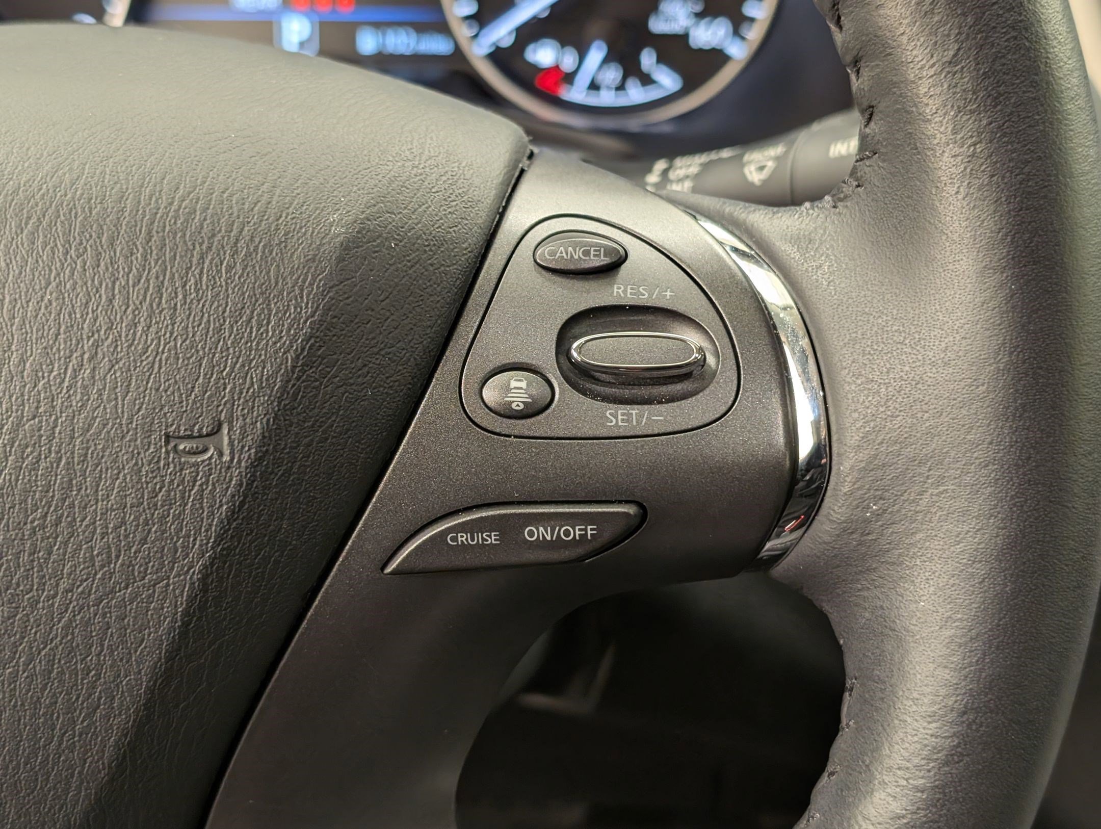 Used 2024 Nissan Murano Platinum w/ Cargo Package image 24