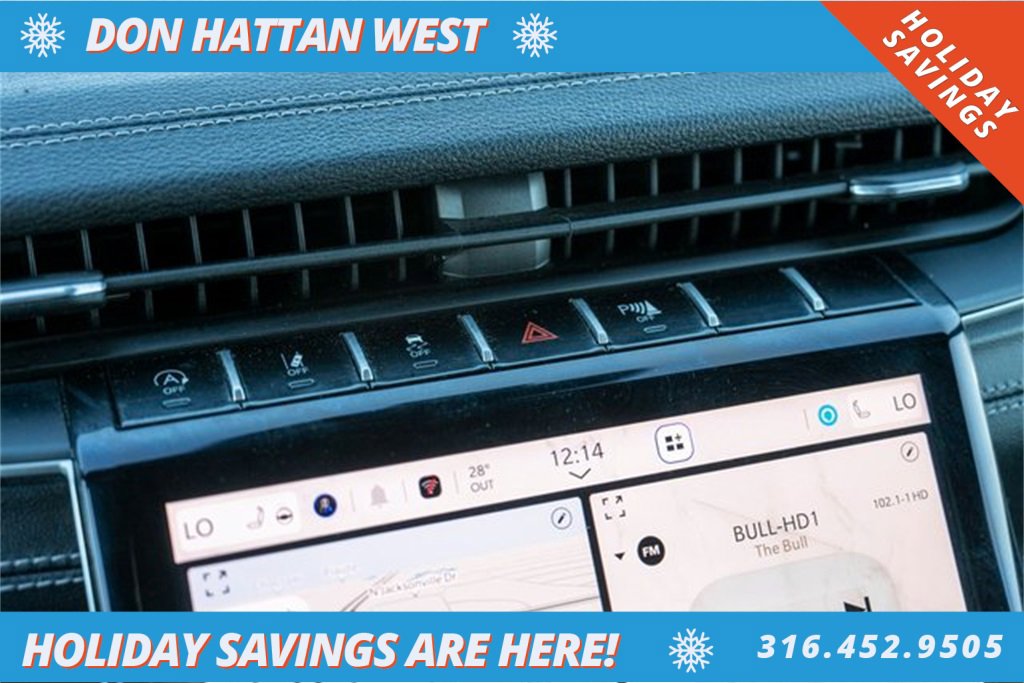 Used 2025 Jeep Grand Cherokee Limited image 12