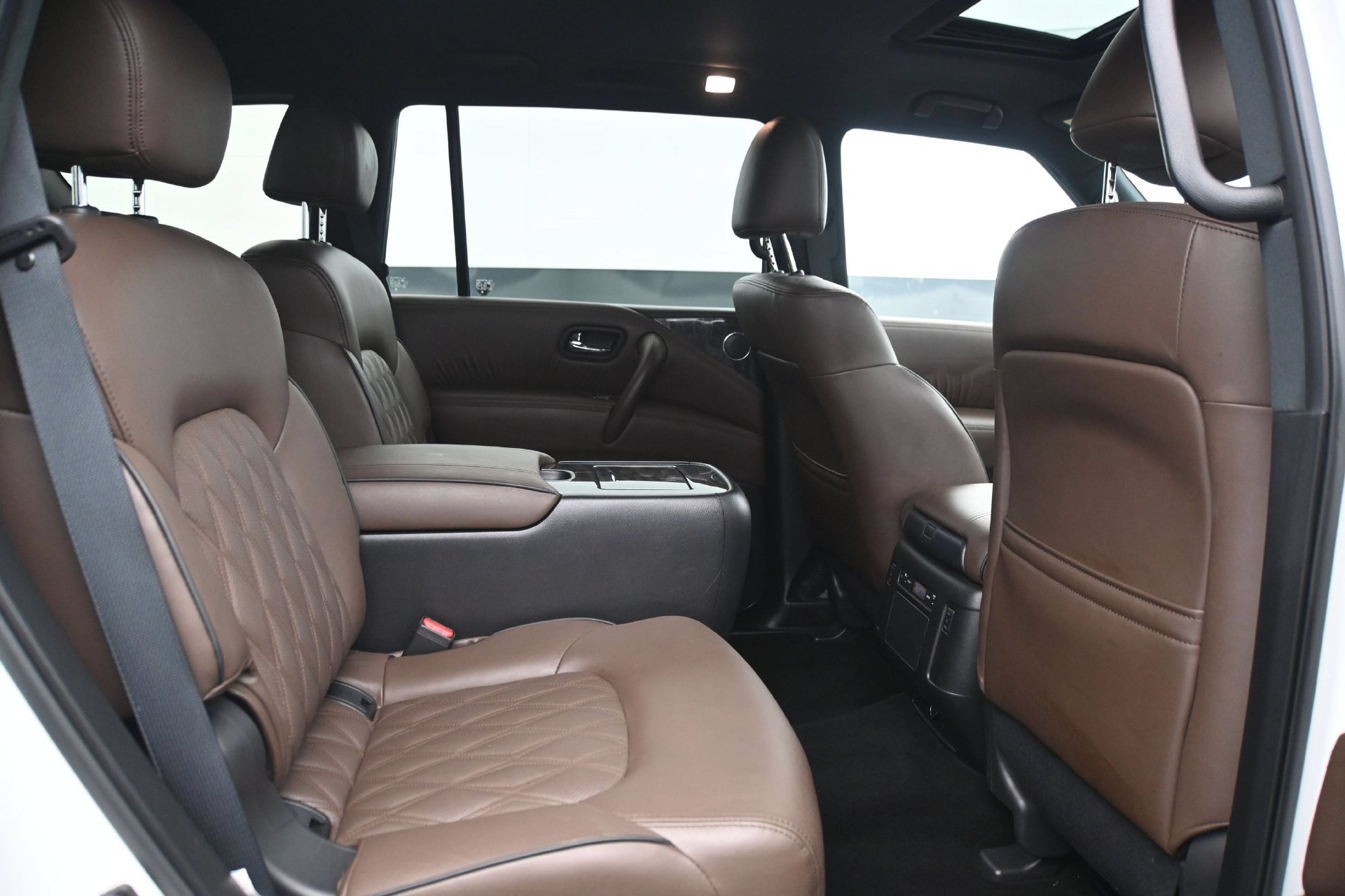 Used 2024 Nissan Armada Platinum w/ Captain's Chairs Package AWD/4WD image 14