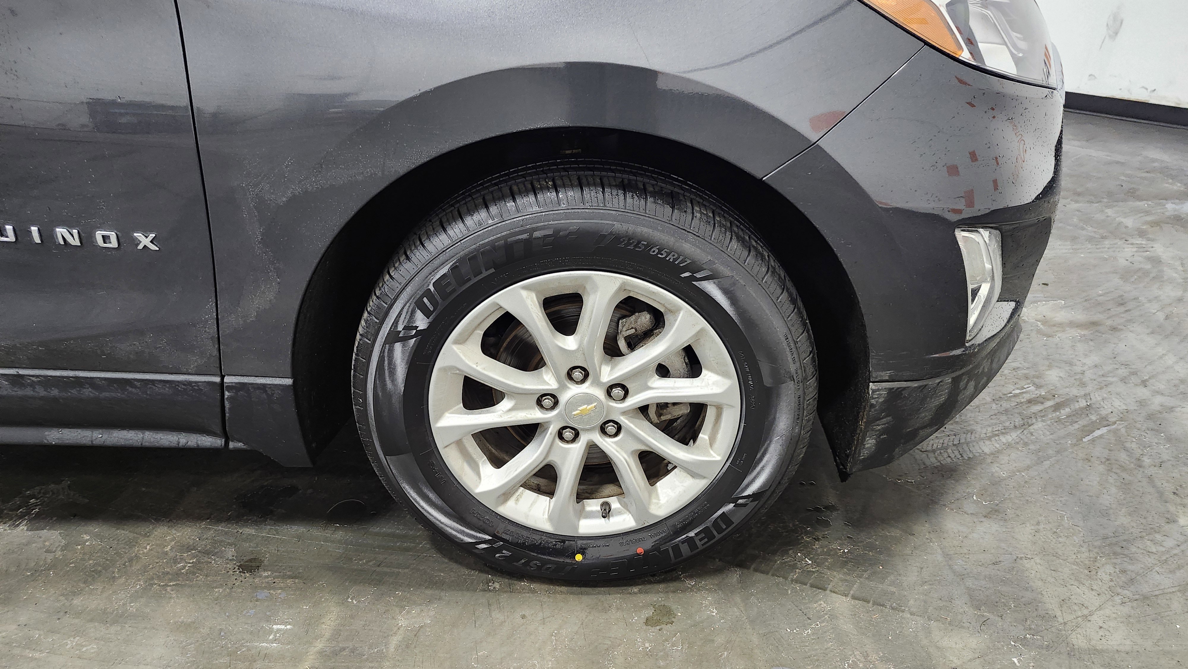 Used 2018 Chevrolet Equinox LT image 10