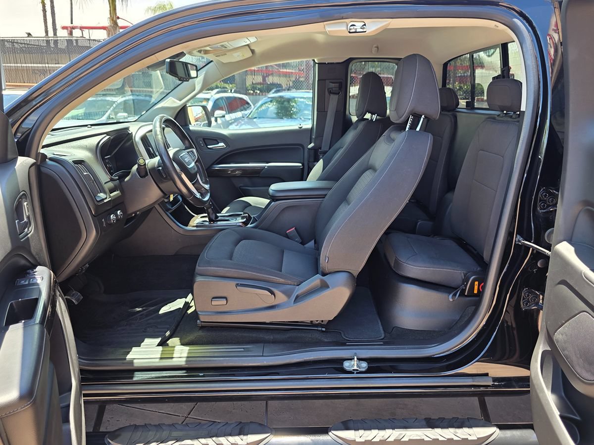 Used 2018 GMC Canyon SLE w/ SLE Convenience Package AWD/4WD image 16