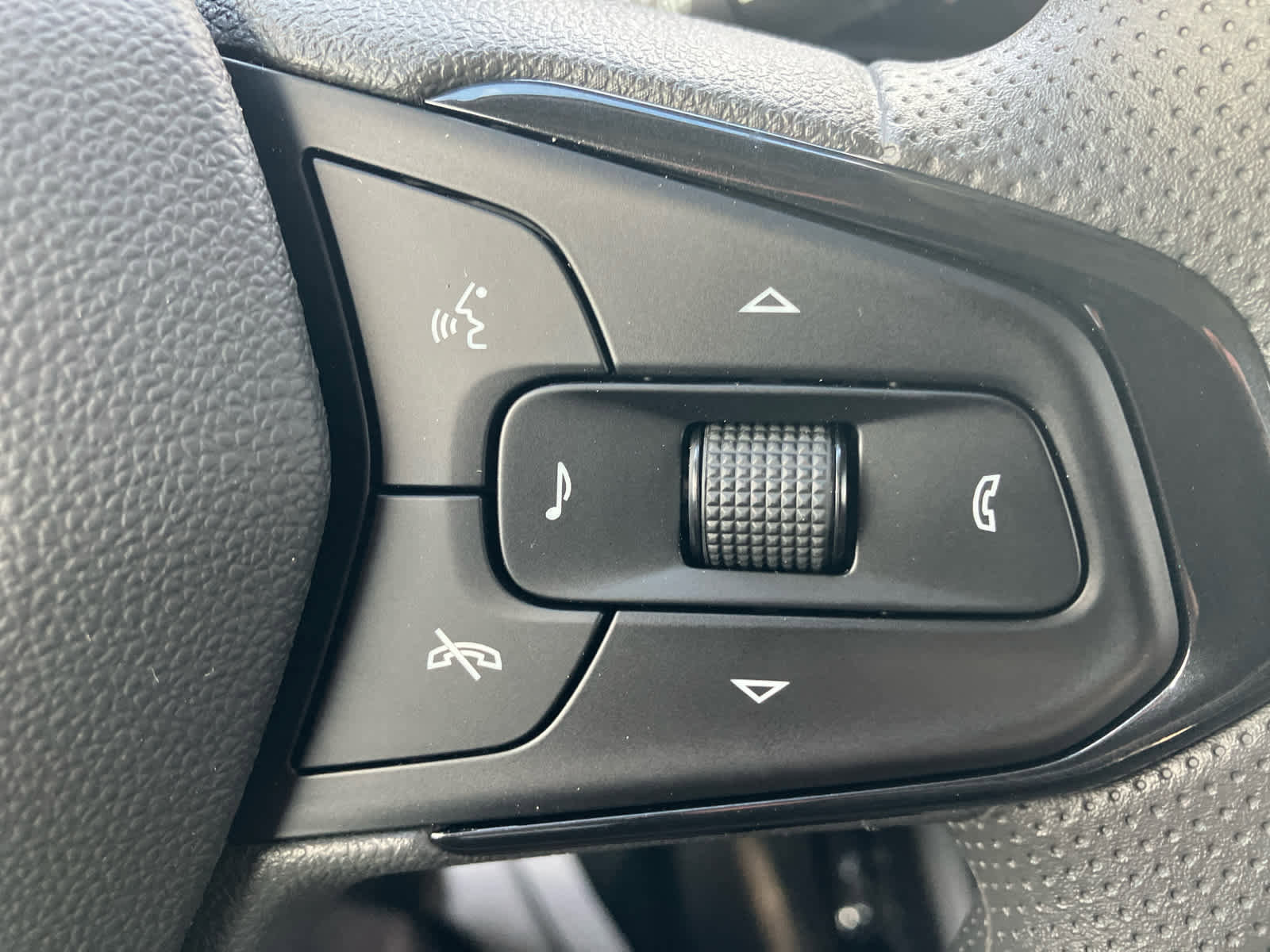 New 2026 Chevrolet TrailBlazer LT w/ Driver Confidence Package image 18