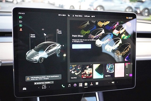 Used 2019 Tesla Model 3 Mid Range RWD image 40