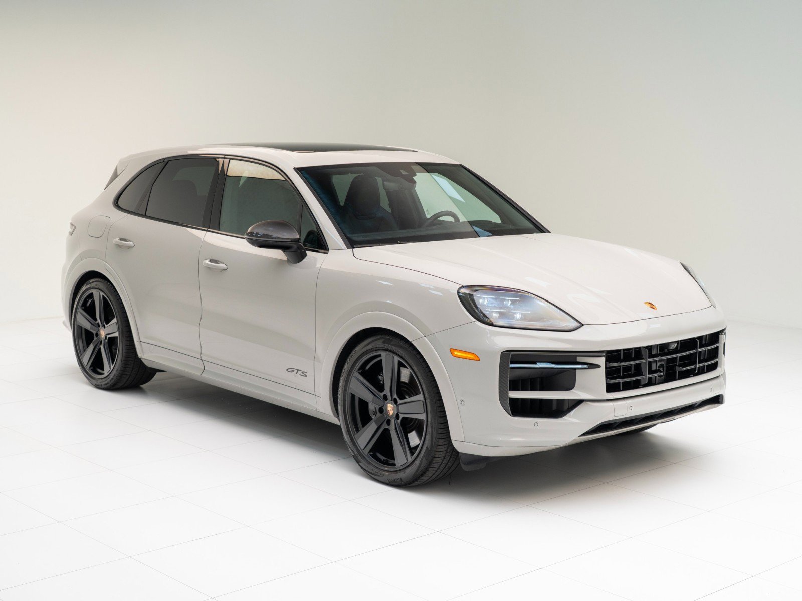Certified 2026 Porsche Cayenne GTS image 7