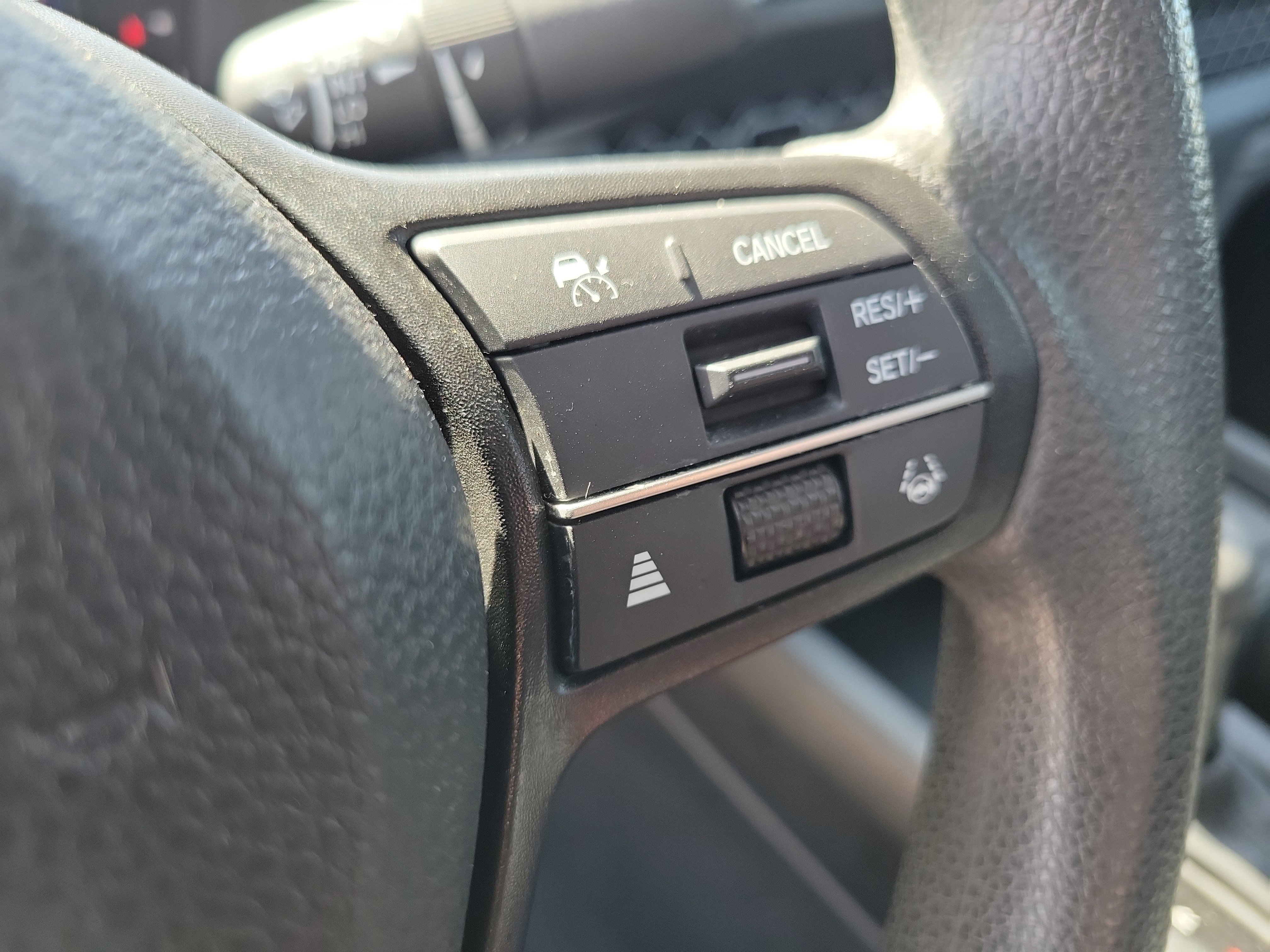 Used 2025 Honda Accord SE image 24