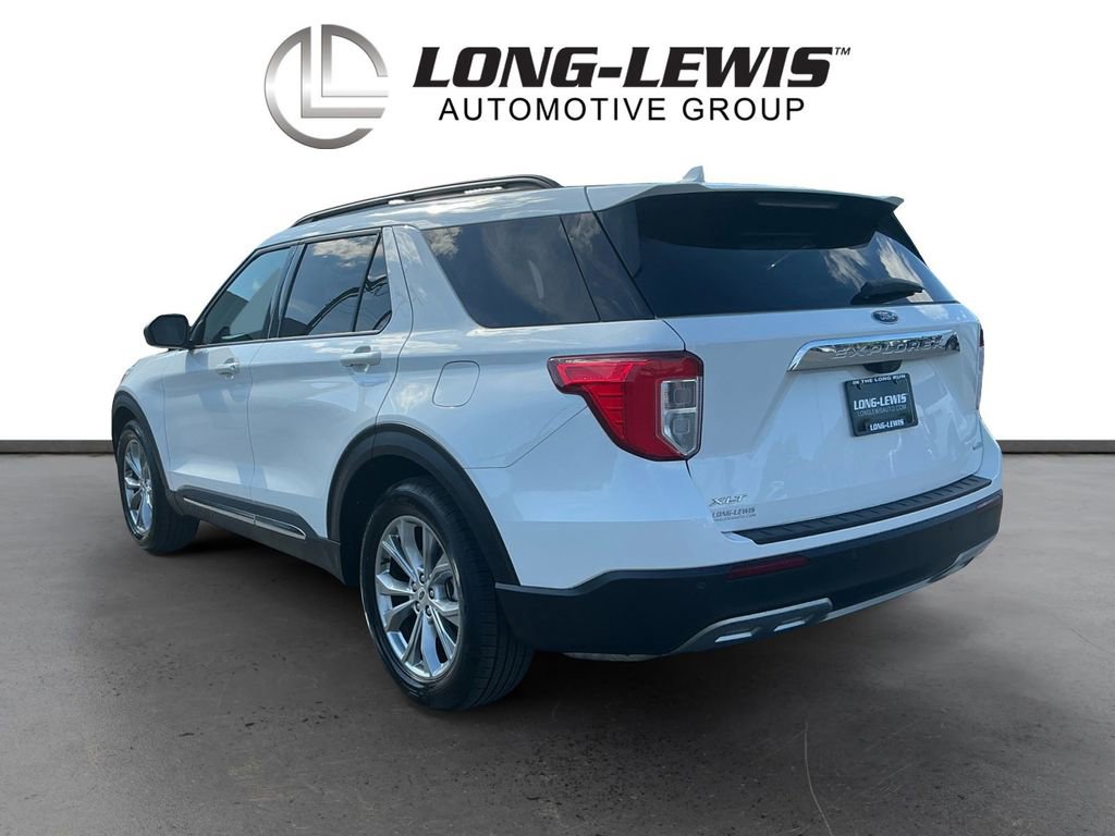Used 2020 Ford Explorer XLT w/ Equipment Group 202A RWD image 4