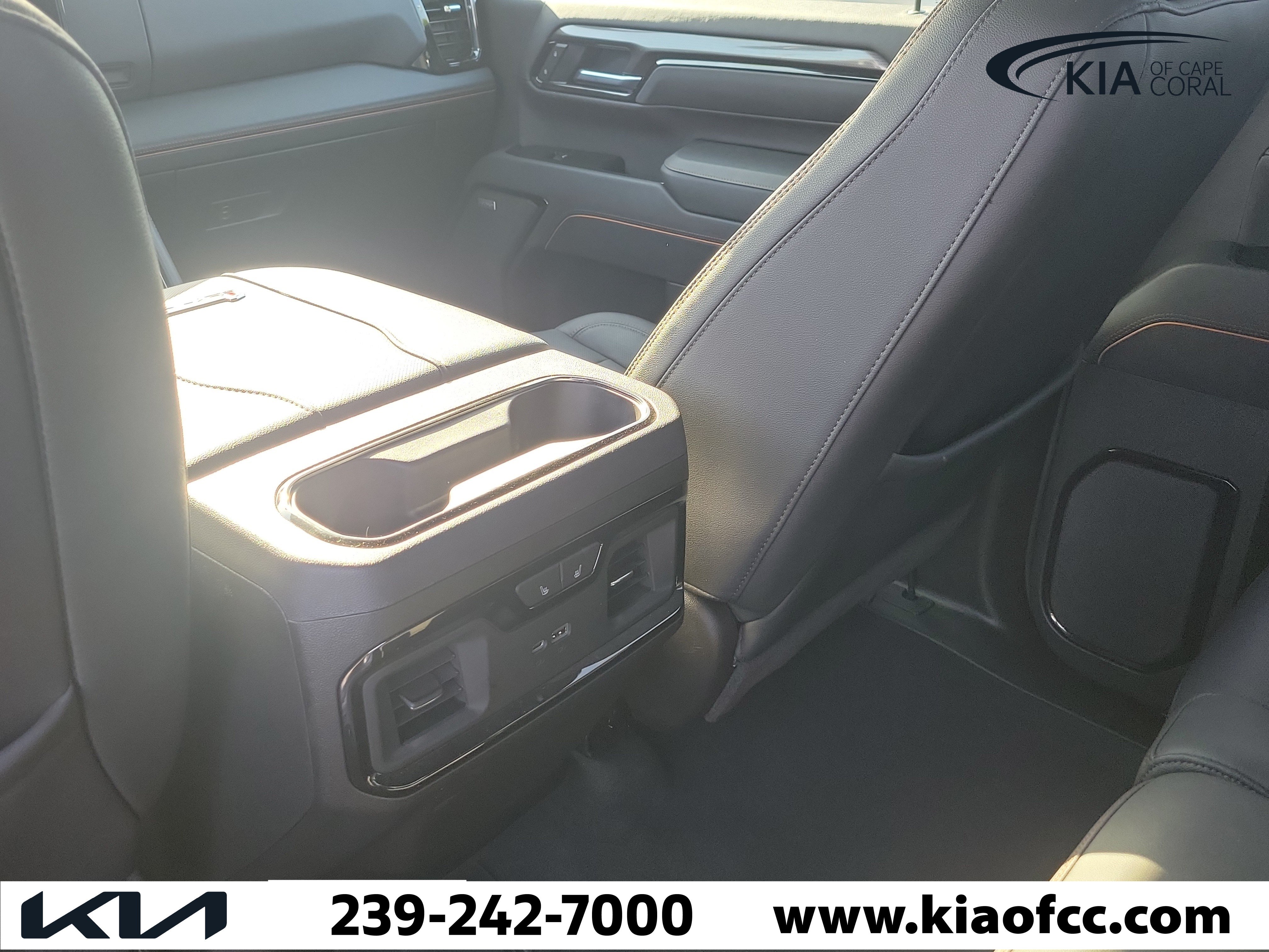 Used 2026 GMC Sierra 2500 AT4 AWD/4WD image 13