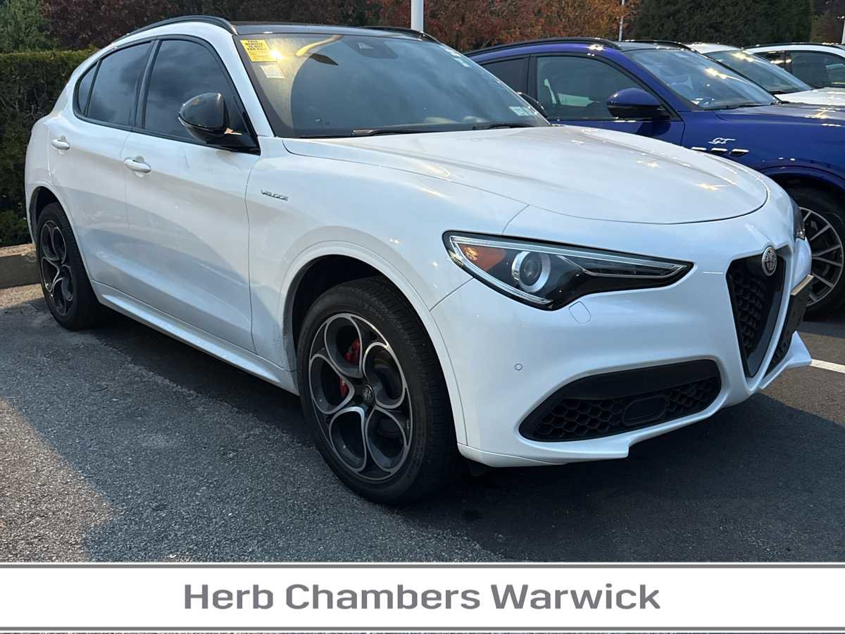 Used 2022 Alfa Romeo Stelvio Veloce