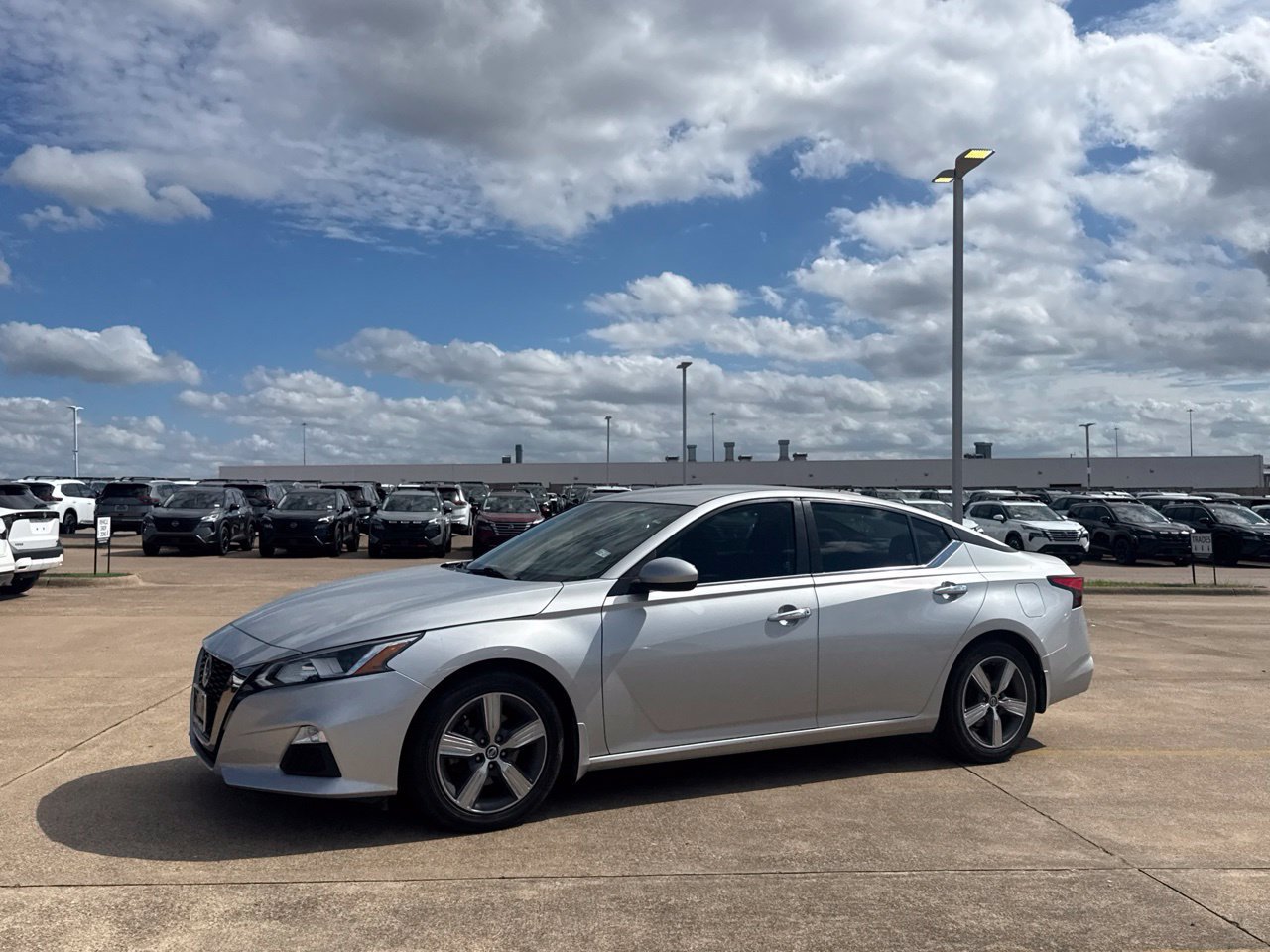 Used 2020 Nissan Altima 2.5 S w/ Driver Assist Package FWD image 12