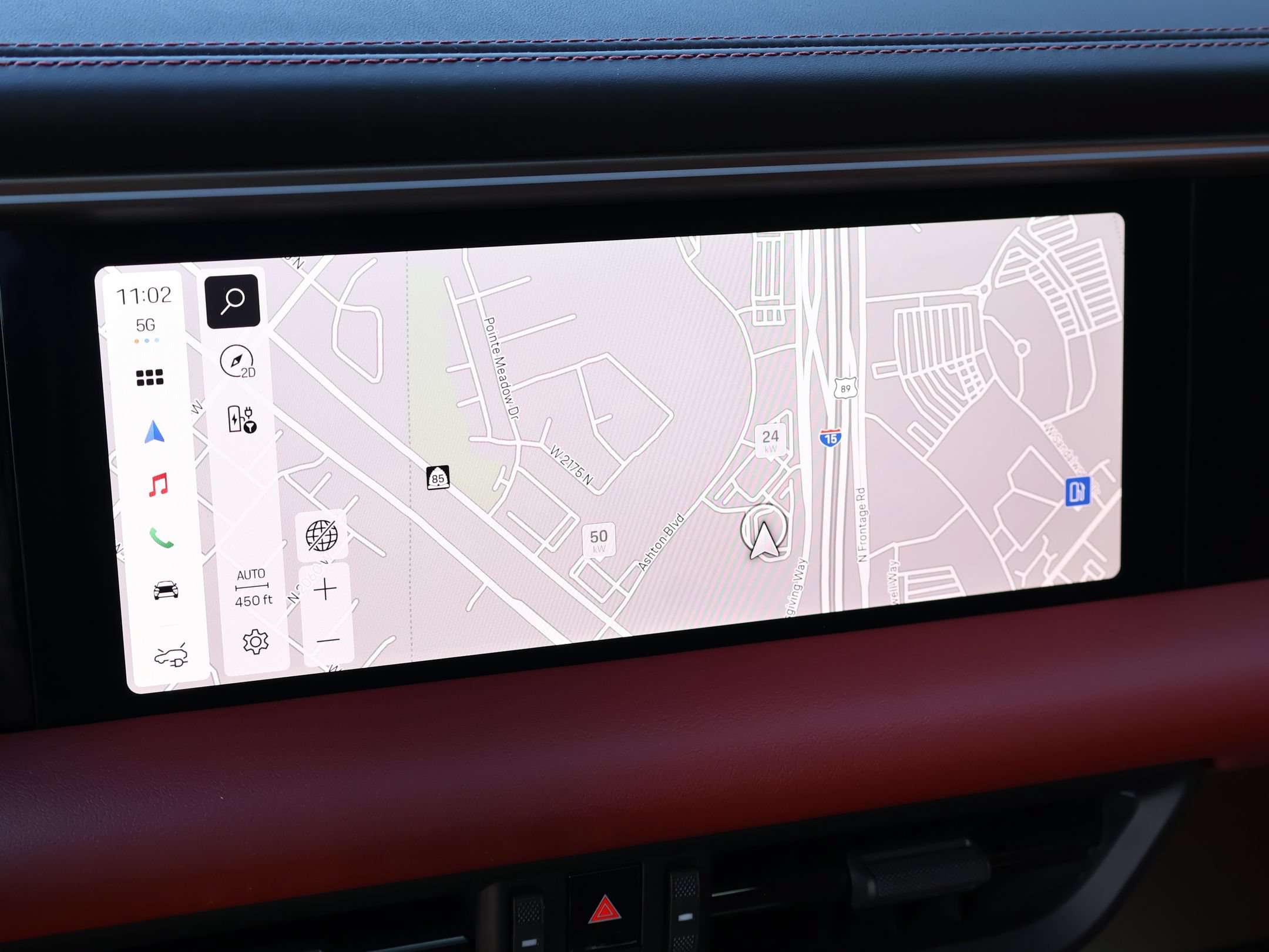 Certified 2026 Porsche Macan 4 Electric AWD/4WD image 19