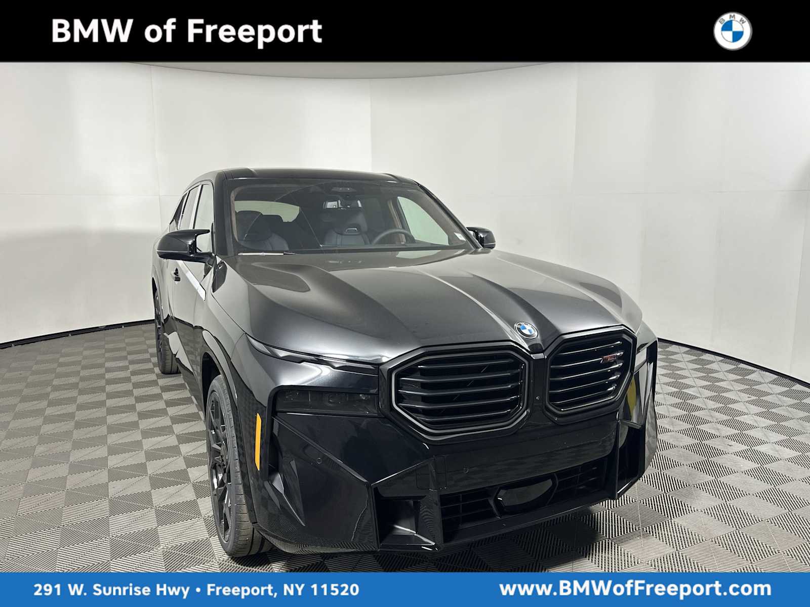 New 2026 BMW XM Label Red image 1