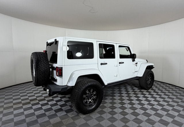 Used 2012 Jeep Wrangler Unlimited Sahara AWD/4WD image 4