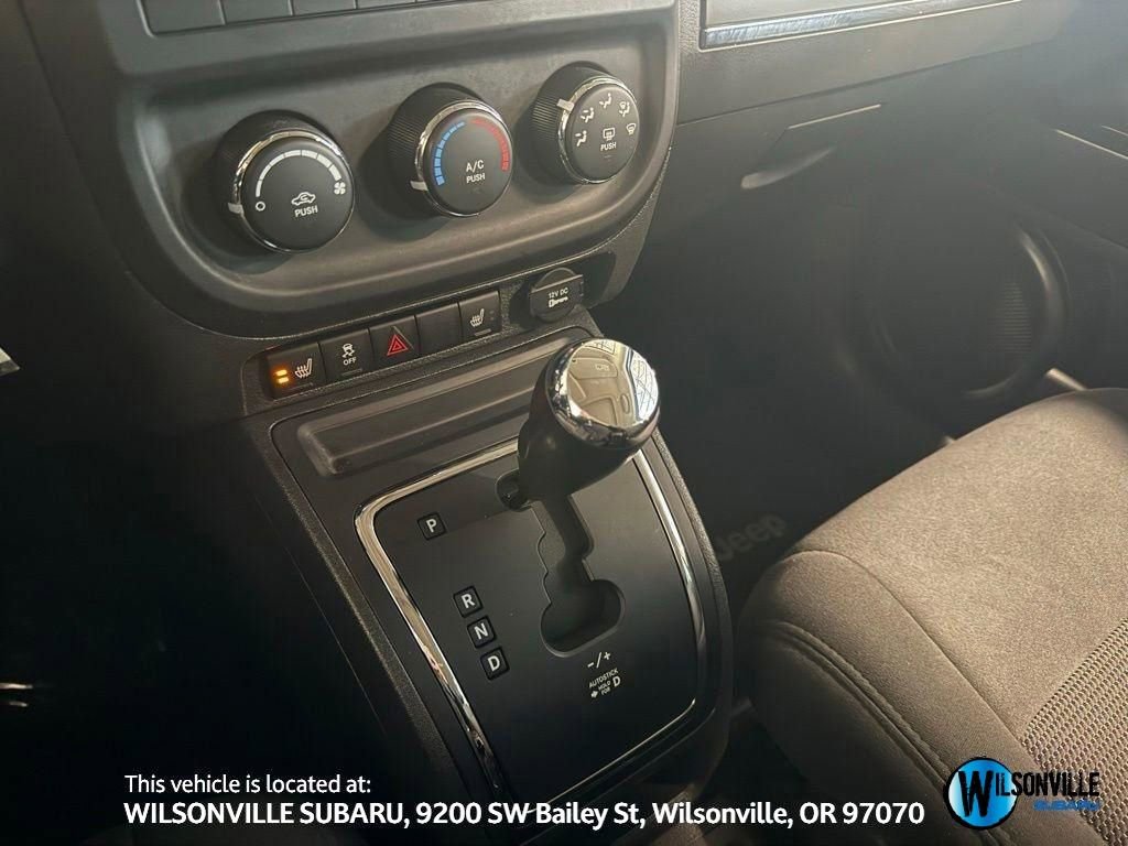 Used 2014 Jeep Patriot Latitude w/ Sun/Sound Group image 12