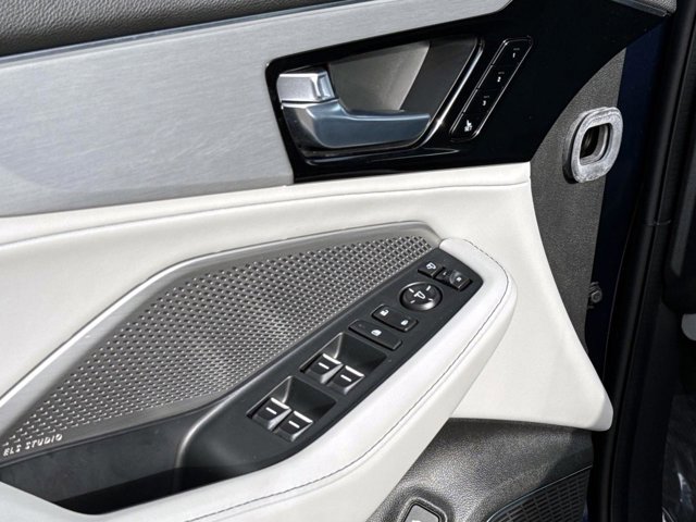 Used 2024 Acura MDX FWD w/ Technology Package image 21