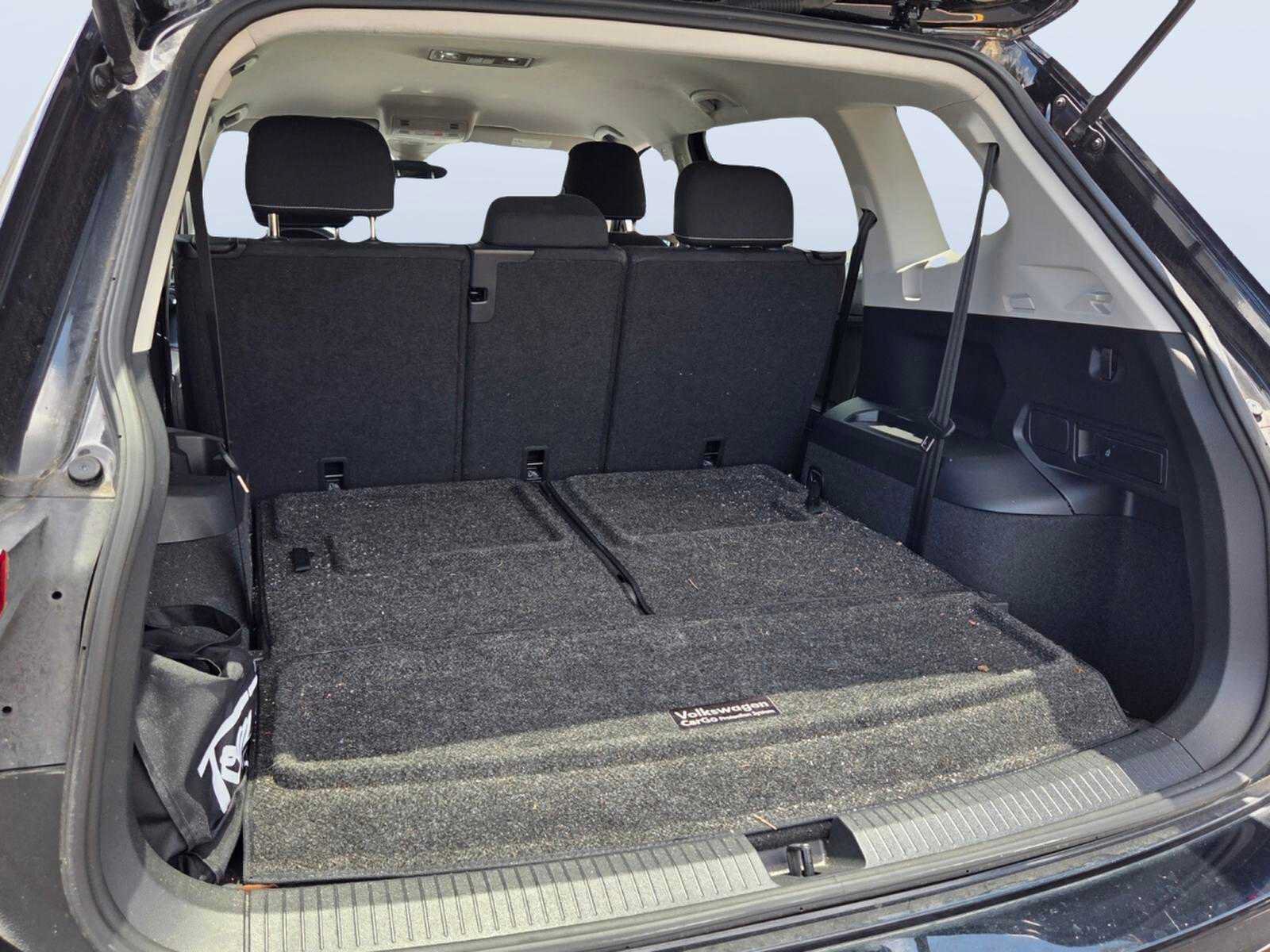 Used 2023 Volkswagen Tiguan S w/ Driver Assistance Package FWD image 14