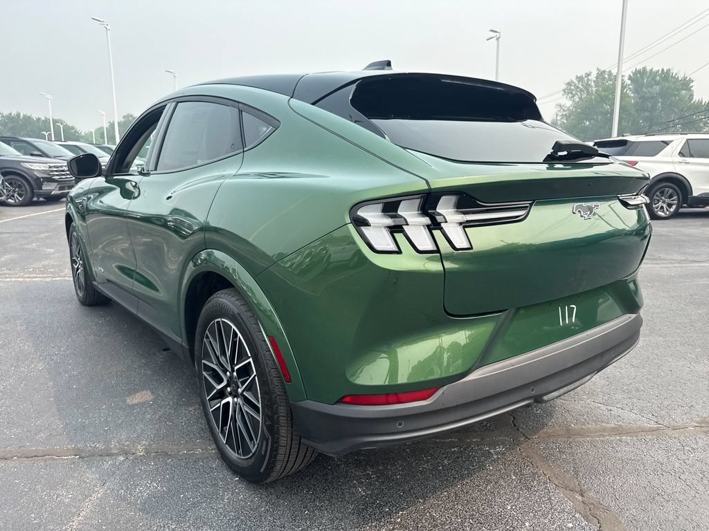 Used 2025 Ford Mustang Mach-E Premium AWD/4WD image 9