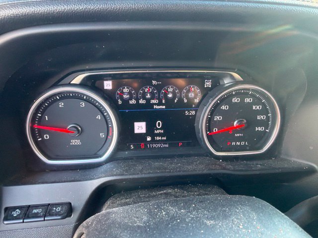 Used 2023 Chevrolet Silverado 2500 High Country AWD/4WD image 17