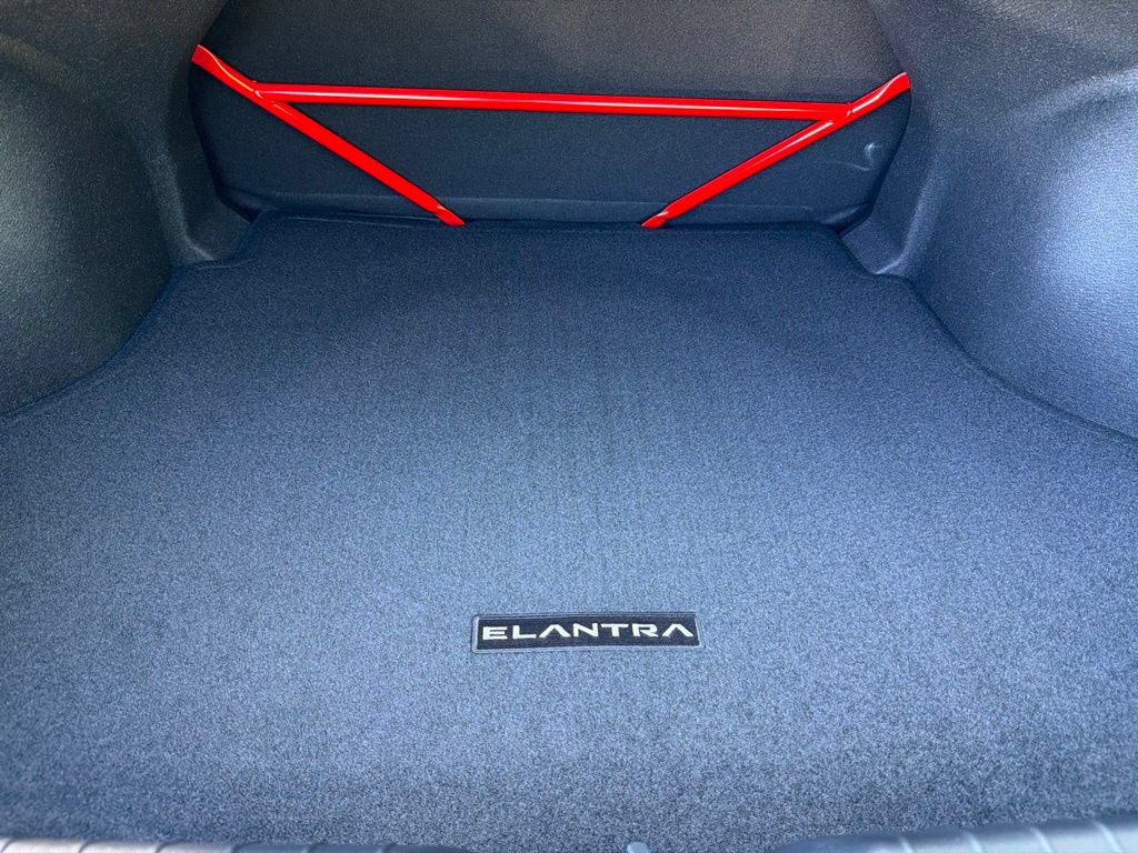 New 2026 Hyundai Elantra N FWD image 22