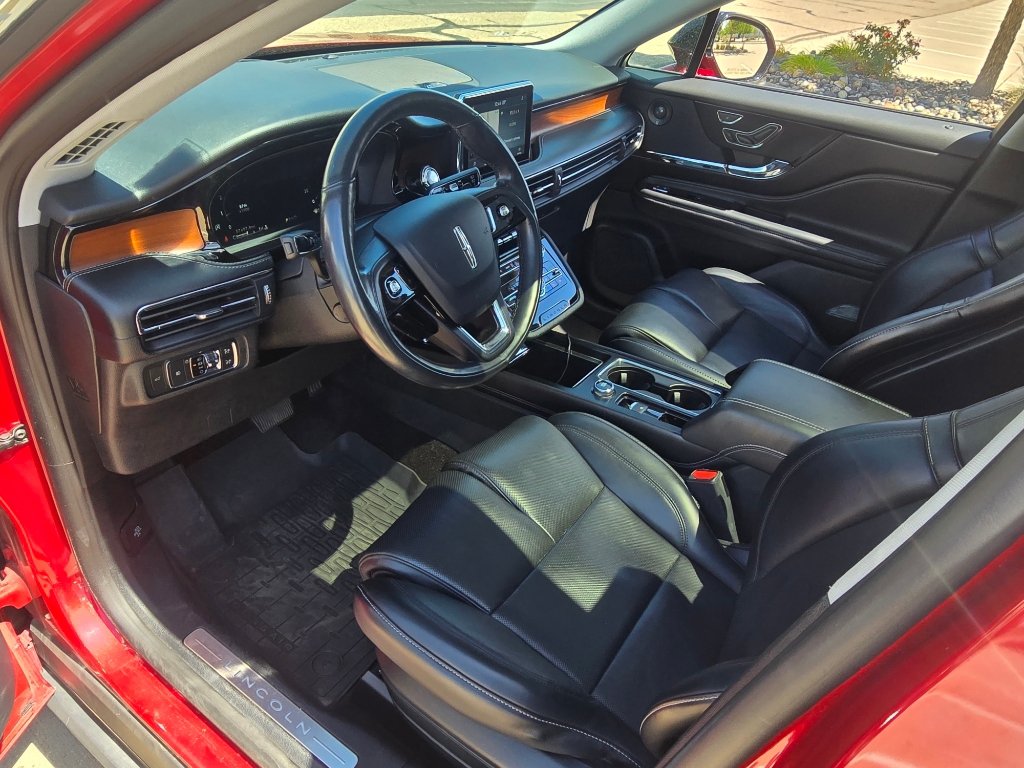 Used 2020 Lincoln Corsair Reserve w/ Equipment Group 202A AWD/4WD image 25