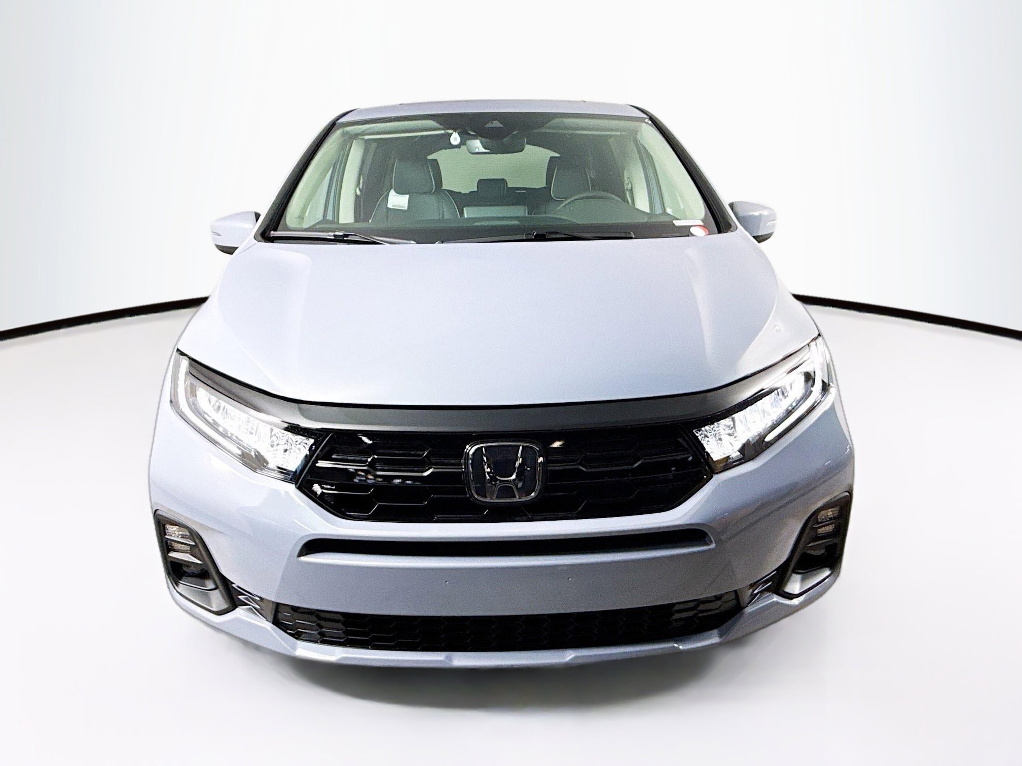 New 2026 Honda Odyssey Touring image 3