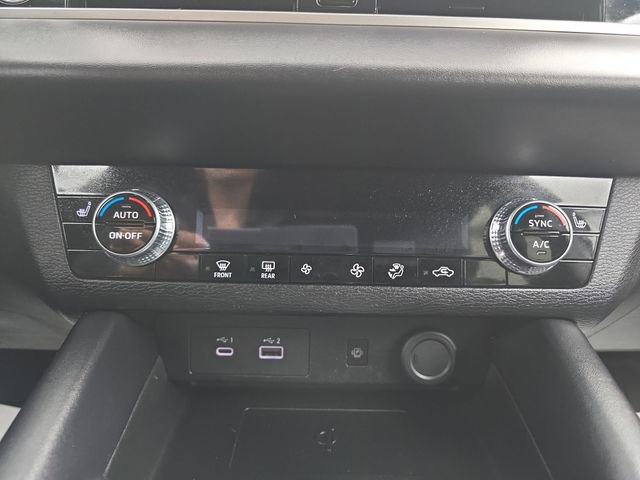 Used 2024 Mitsubishi Outlander SE FWD image 31