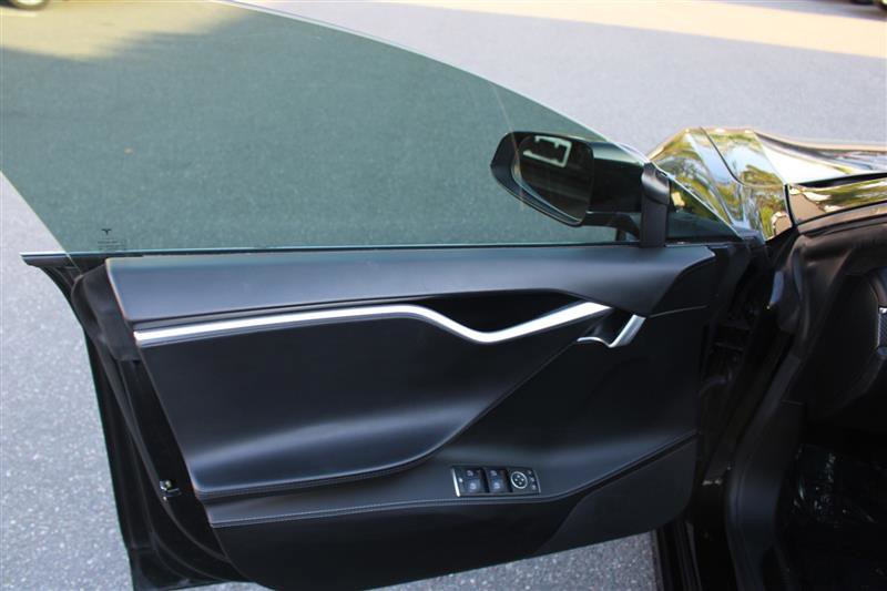 Used 2017 Tesla Model S P100D image 11