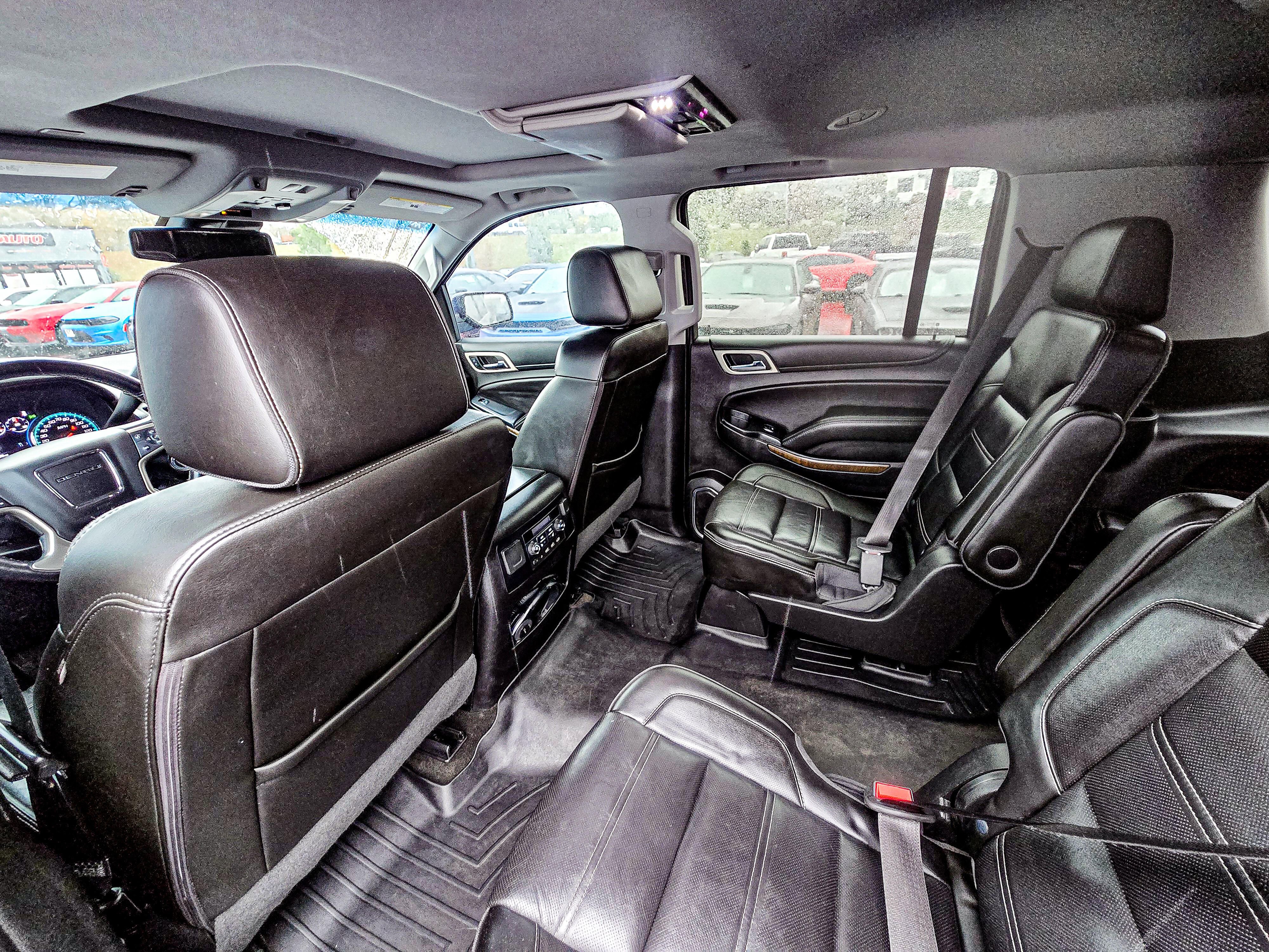 Used 2018 GMC Yukon XL Denali w/ Denali Ultimate Package image 11