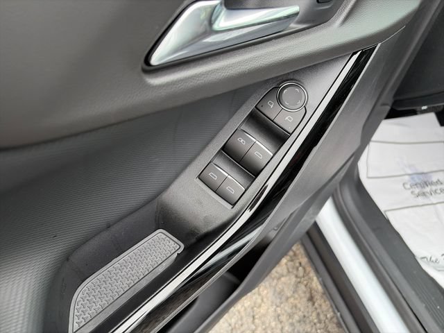 New 2027 Chevrolet Equinox RS w/ Safety and Technology Package FWD image 11