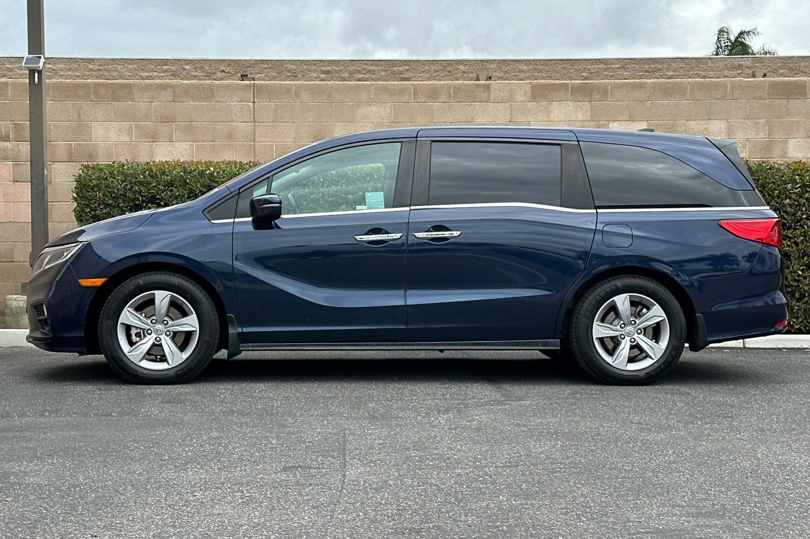Used 2019 Honda Odyssey EX-L image 7