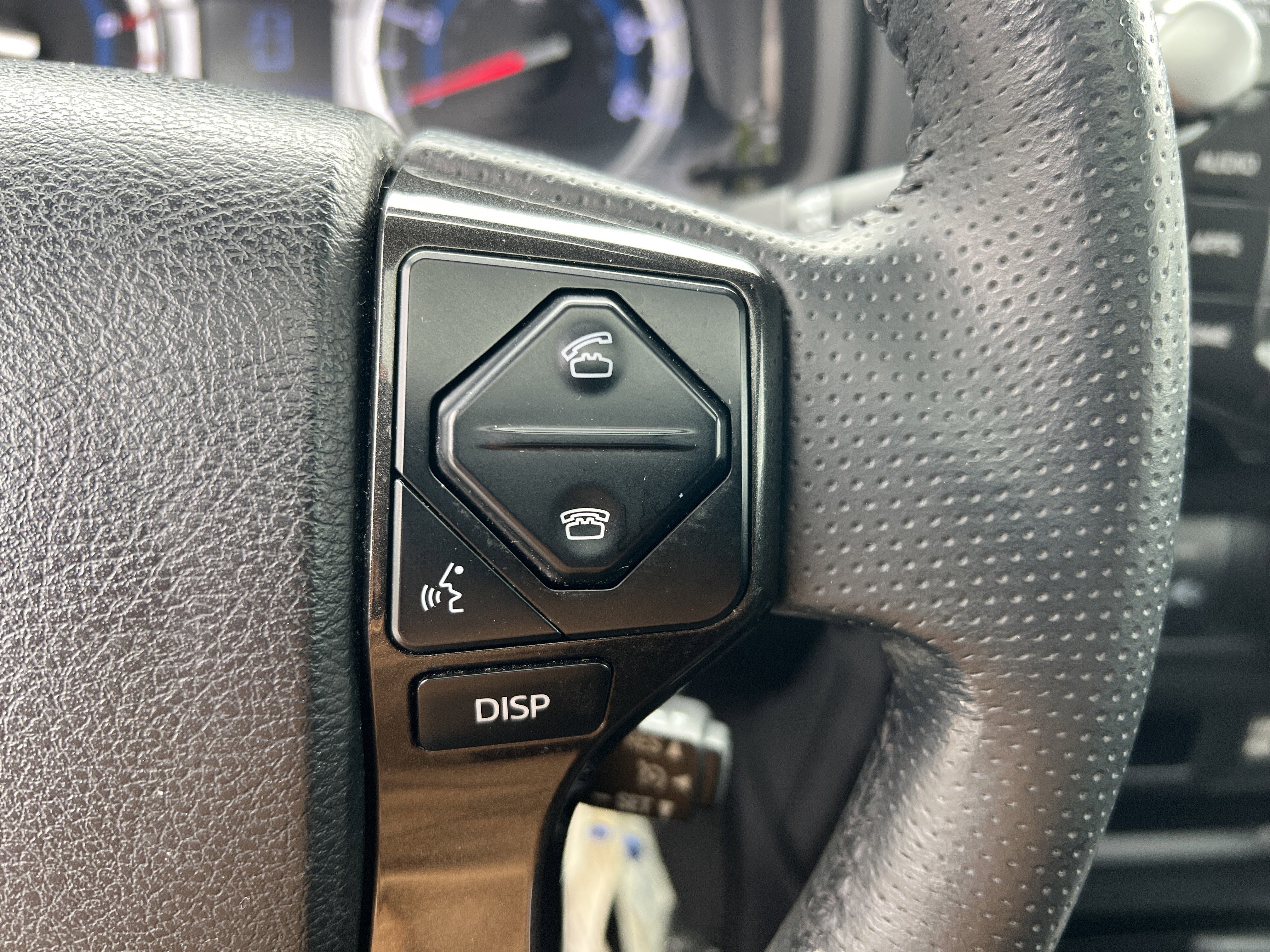 Used 2019 Toyota 4Runner 4WD image 33