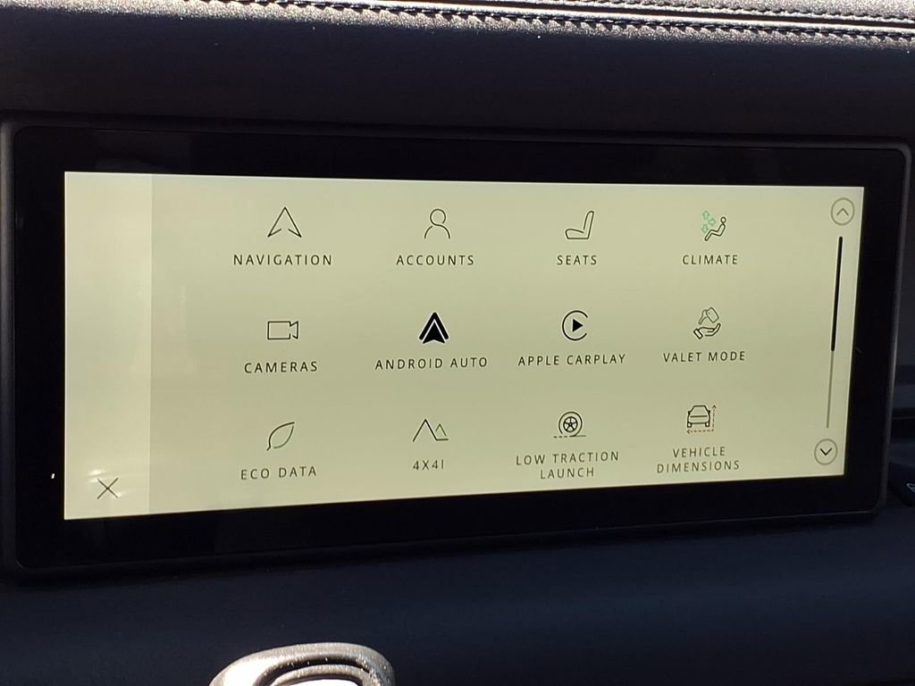 Used 2022 Land Rover Defender 110 X-Dynamic SE image 26