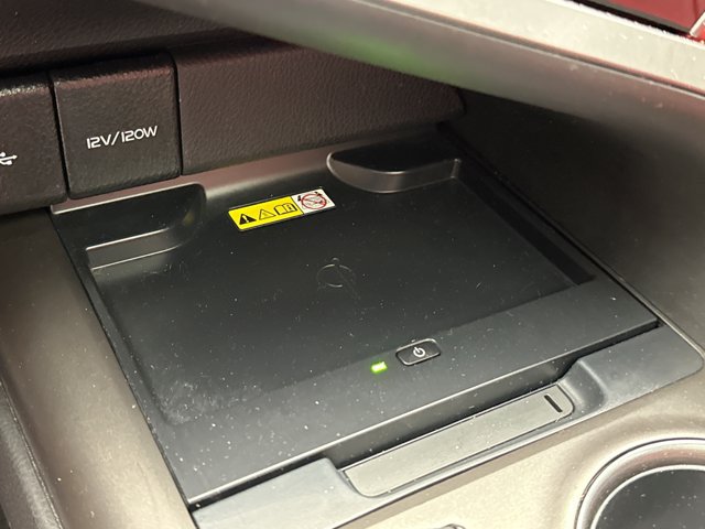 Used 2022 Toyota Camry XSE w/ Navigation Package FWD image 17
