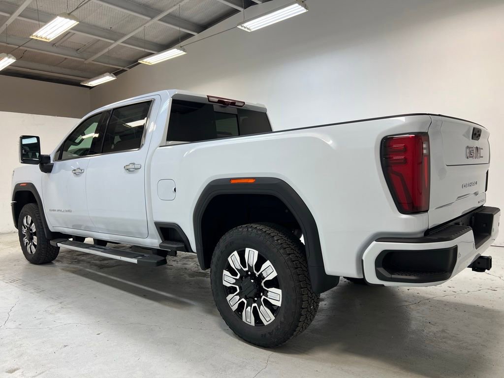 New 2026 GMC Sierra 2500 Denali w/ Denali Reserve Package AWD/4WD image 10