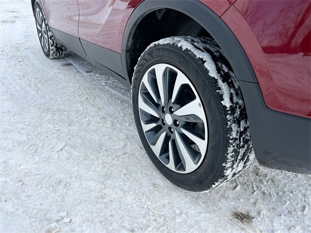 Used 2022 Buick Encore Preferred w/ Safety Package image 31