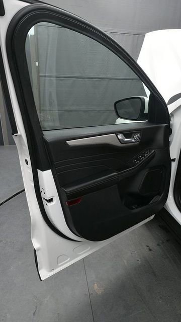 Used 2021 Ford Escape SE w/ Cold Weather Package AWD/4WD image 10