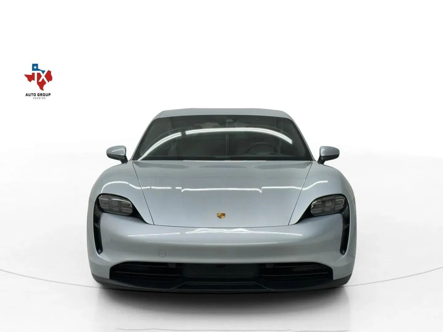 Used 2021 Porsche Taycan image 6